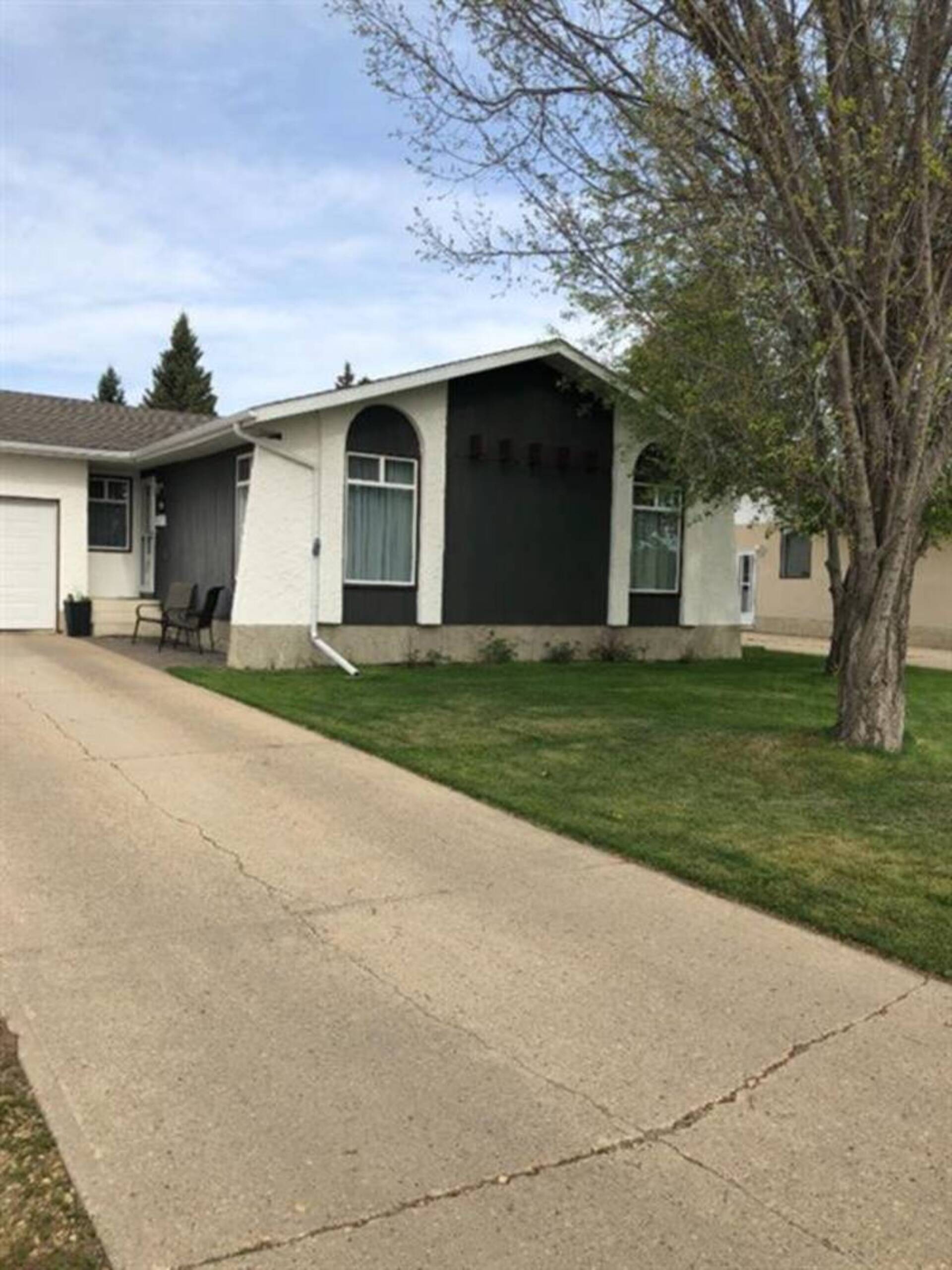 40 Addinell Avenue Red Deer