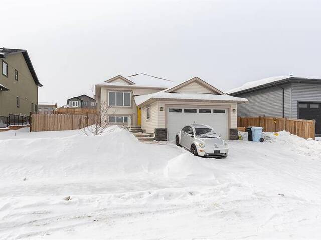 153 Beaconwood Place Fort McMurray