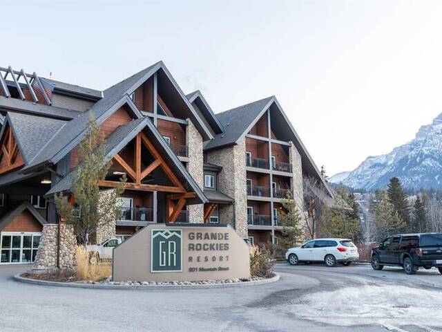 416, 901 Mountain Street Canmore