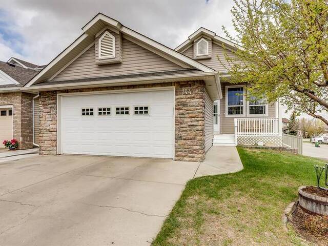 144 Coopers Heights SW Airdrie