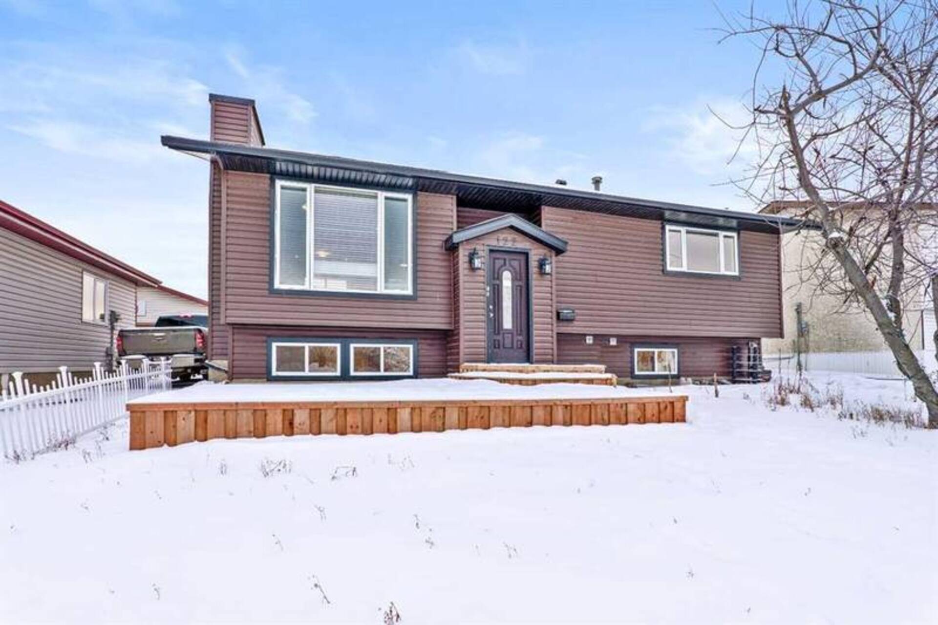 122 Leigh Crescent Fort McMurray