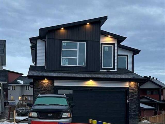 137 Shalestone Place Fort McMurray