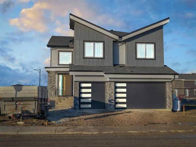 208 Waterford Heath Chestermere
