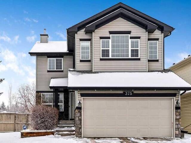 375 Wentworth Place SW Calgary