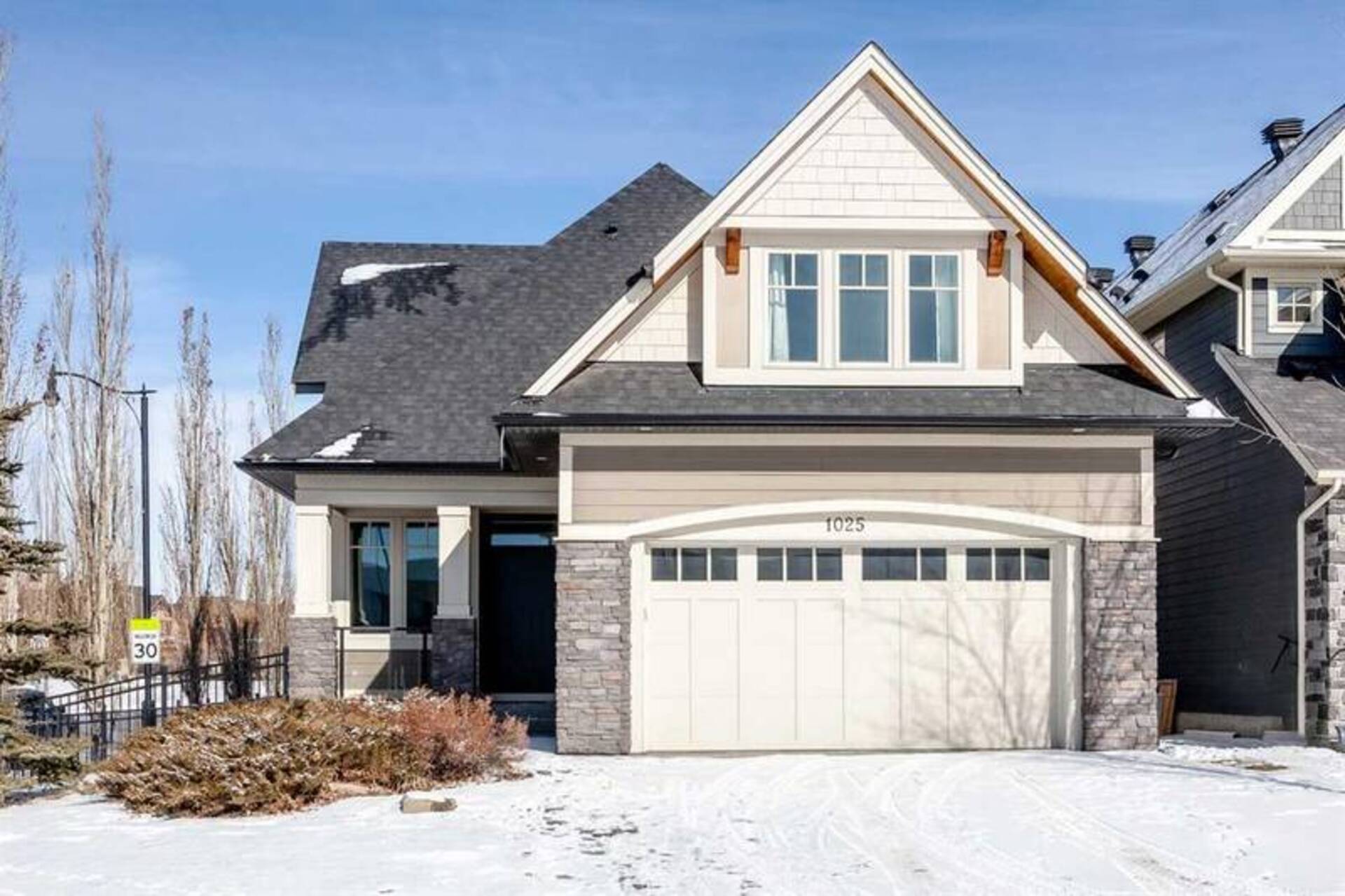 1025 Coopers Drive SW Airdrie