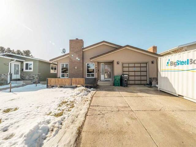 332 Leaside Avenue S Lethbridge