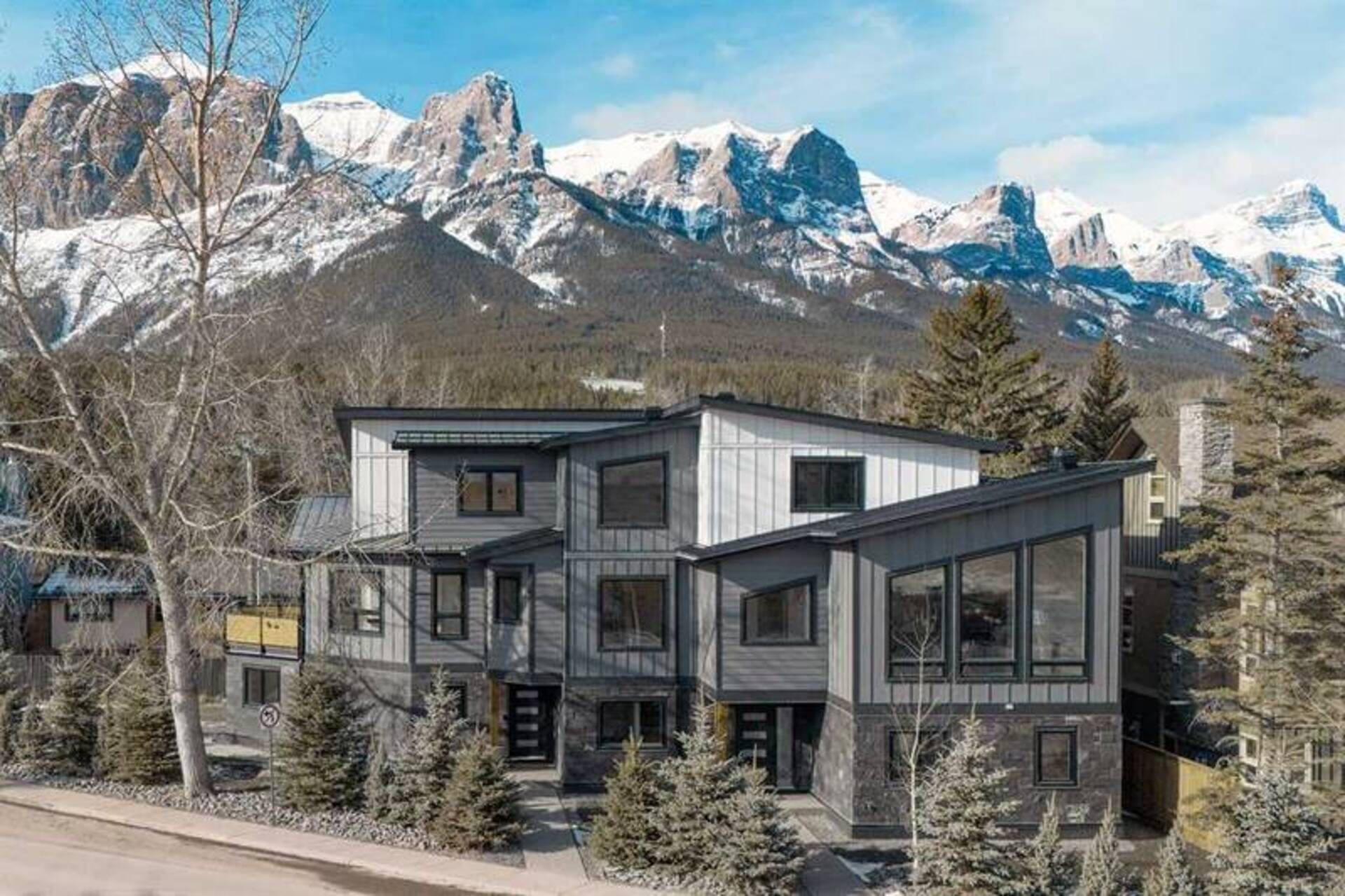 510 8th Avenue Canmore