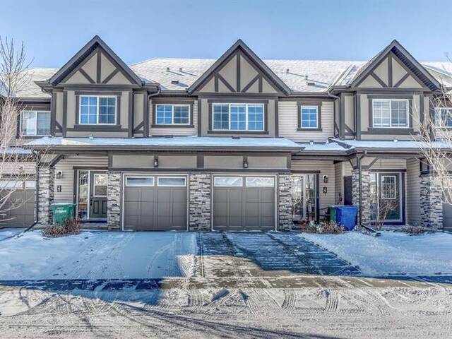 157 Hillcrest Square SW Airdrie