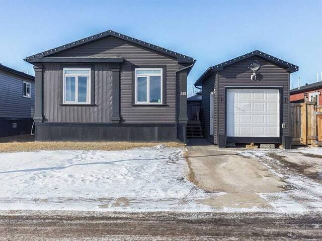 381 Mckinlay Crescent Fort McMurray