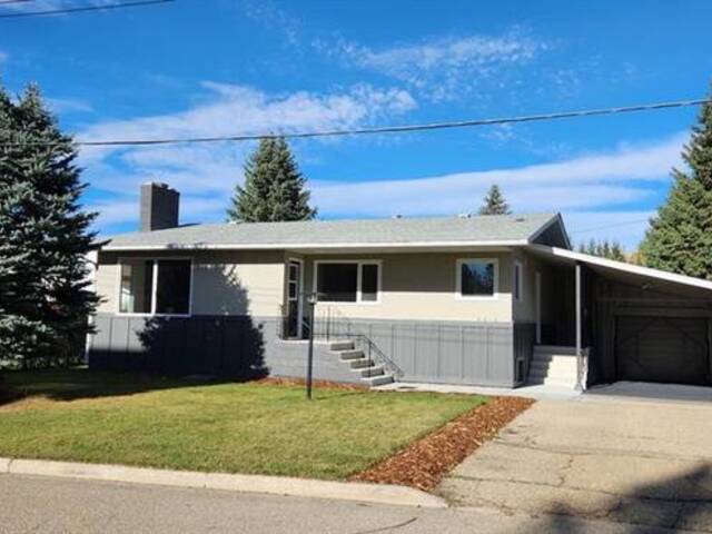 4310 Michener Drive S Red Deer
