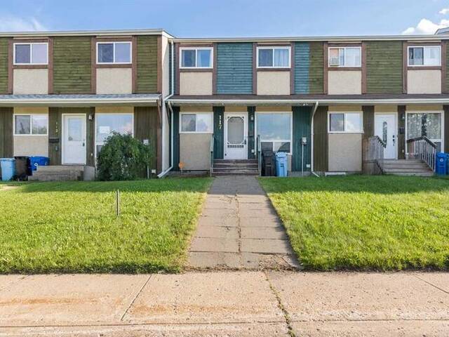 117 Ross Street Fort McMurray
