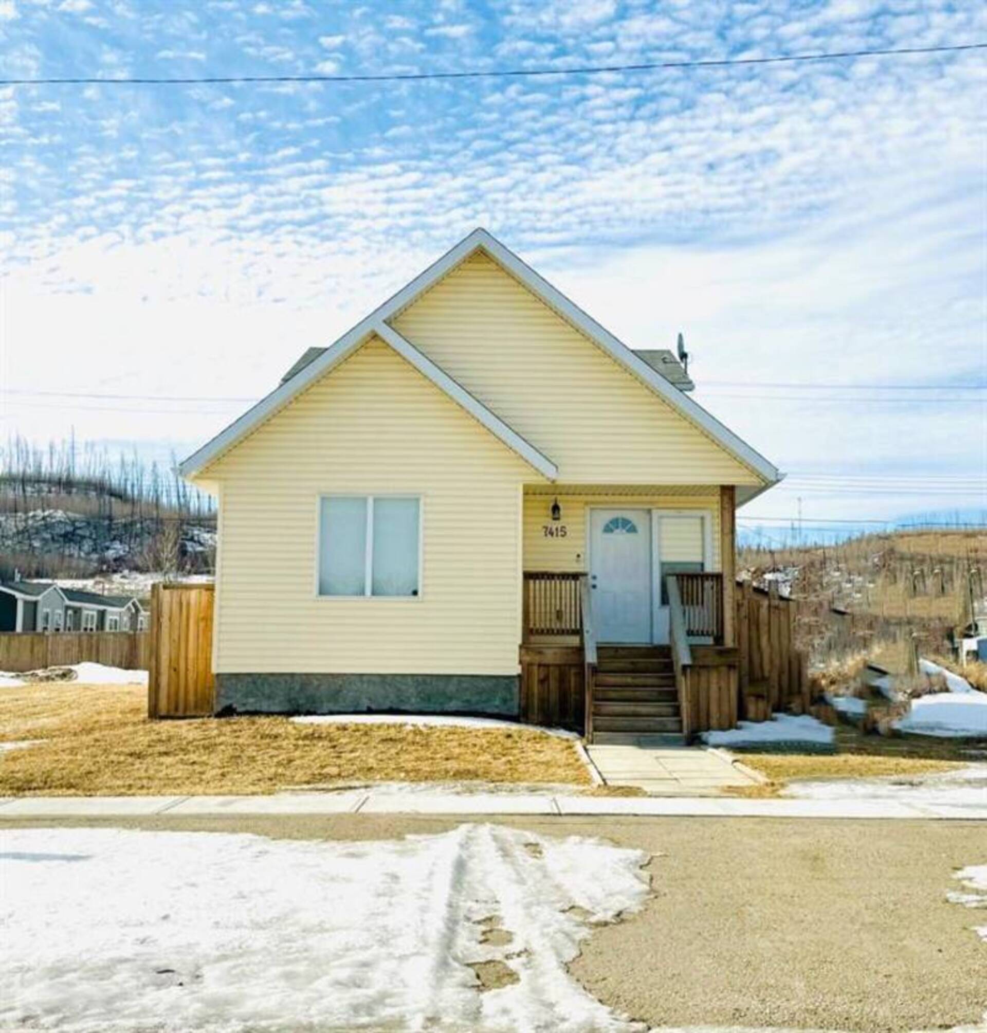 7415 Railway Avenue Fort McMurray