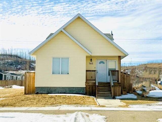 7415 Railway Avenue Fort McMurray