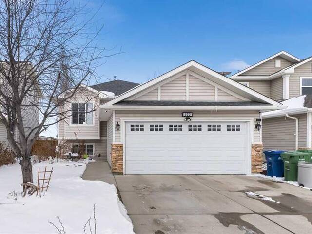 223 Silver Springs Way NW Airdrie
