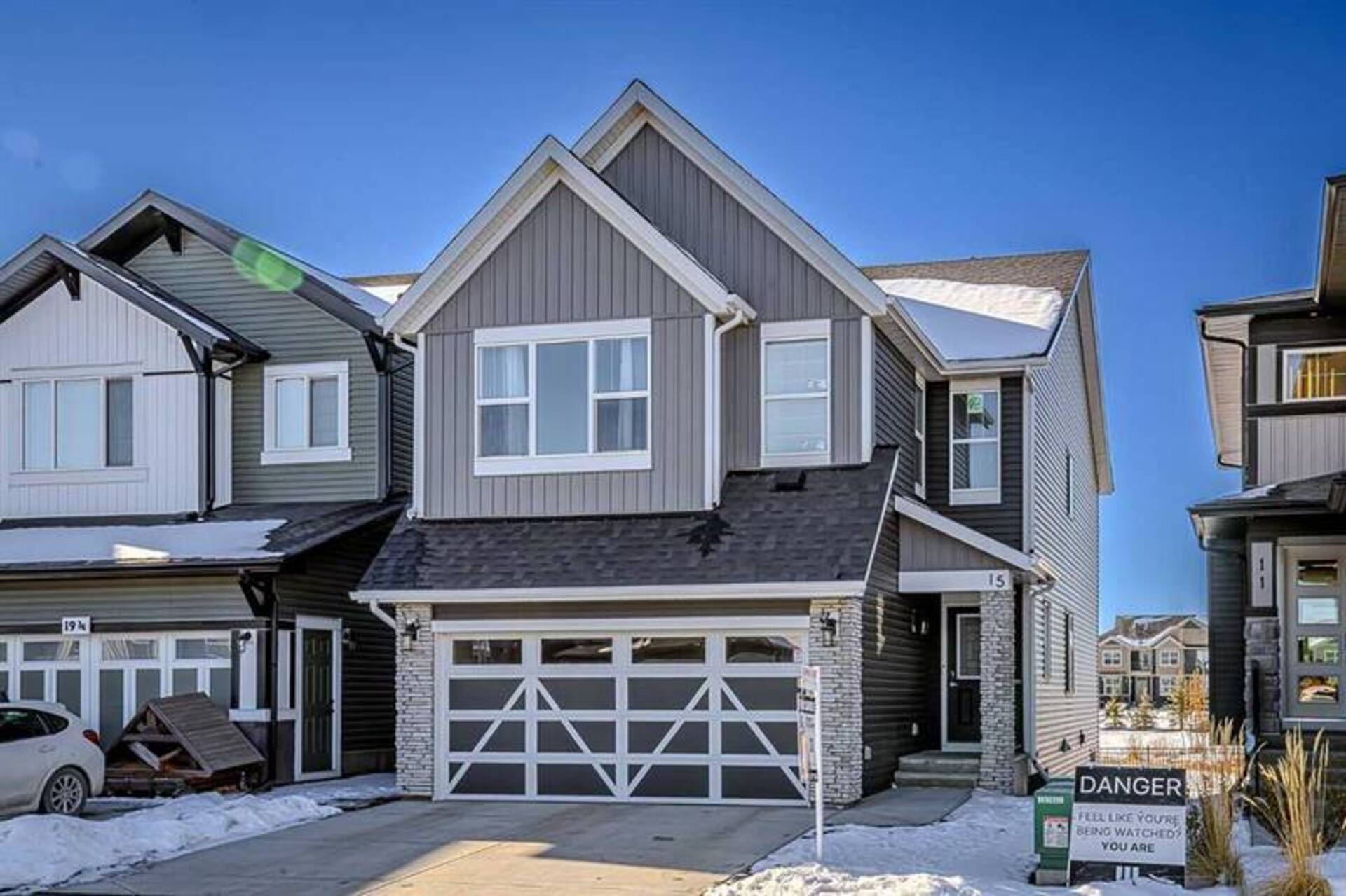 15 Midgrove Drive SW Airdrie