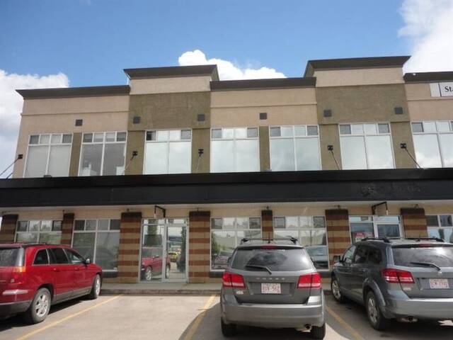 104, 9814 97 Street Grande Prairie