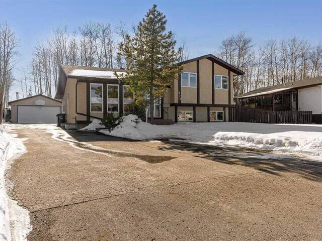 276 Ermine Crescent Fort McMurray