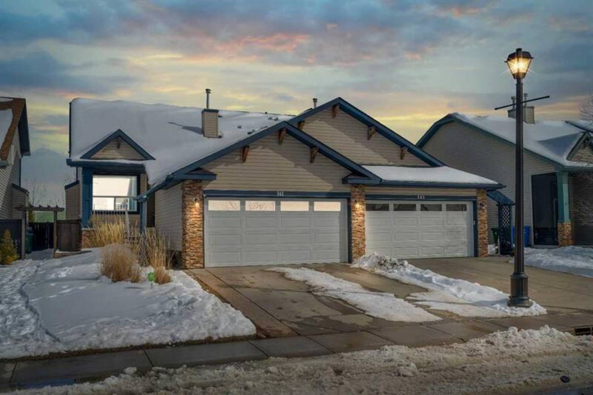 141 West Lakeview Point Chestermere