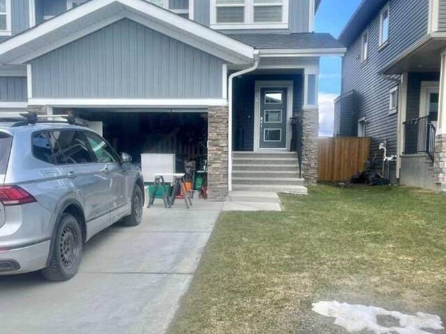 64 Midtown Close SW Airdrie