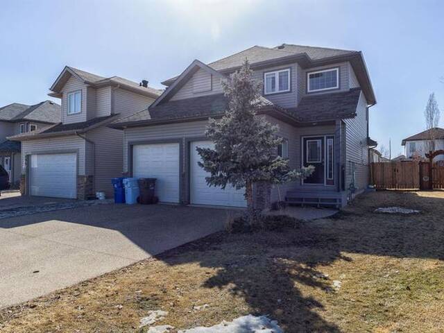 290 Pacific Crescent Fort McMurray