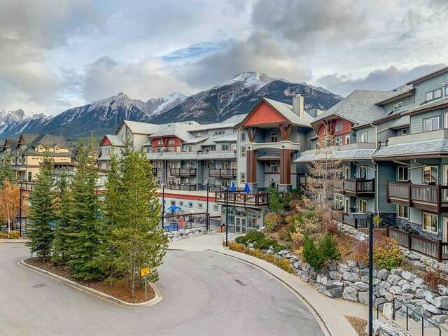 218, 107 Montane Road Canmore
