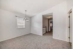 90 Valley Ridge Heights NW 