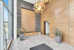 601, 118 Waterfront Court SW 