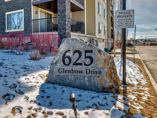 1417, 625 Glenbow Drive Cochrane