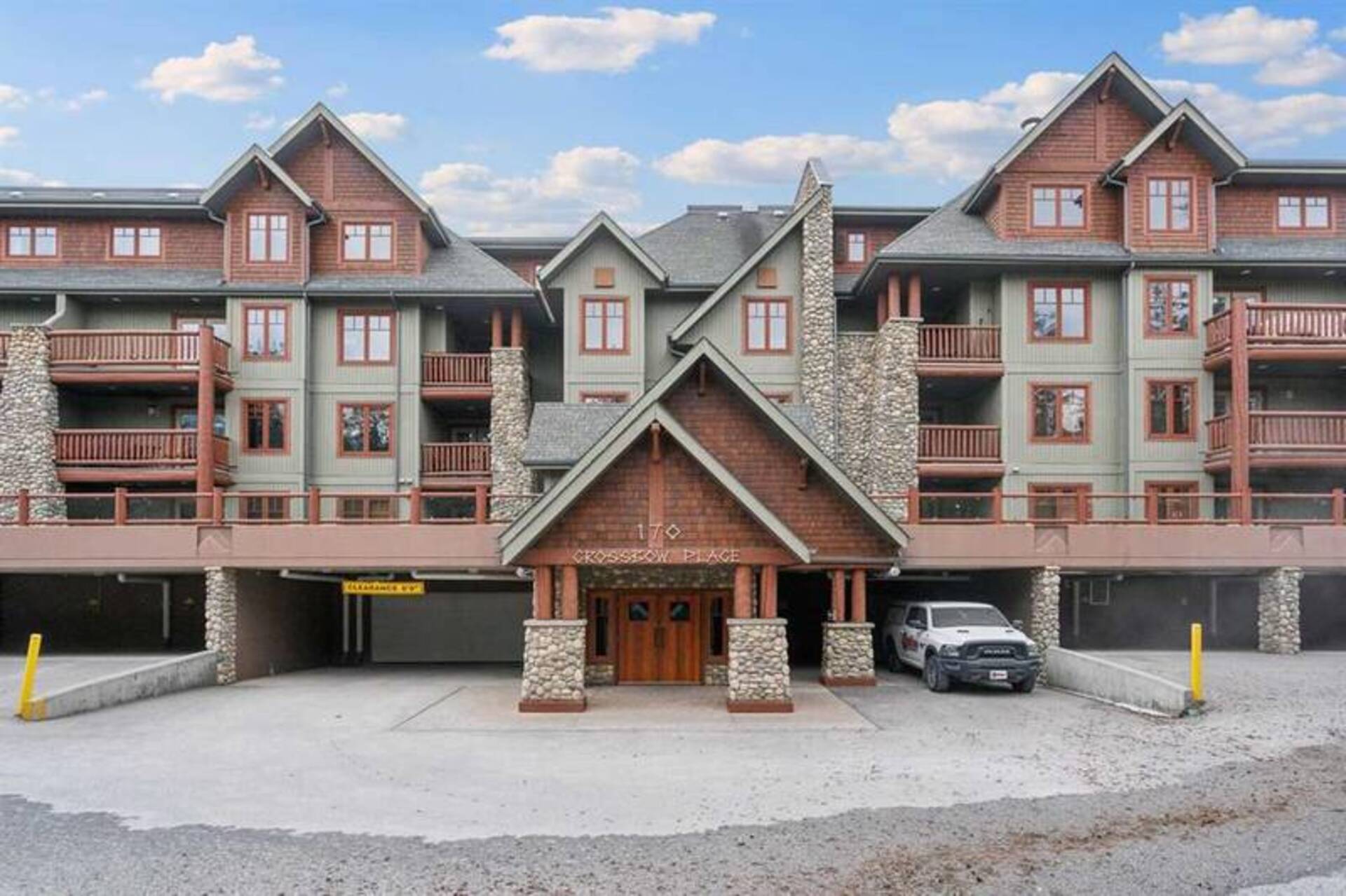 302, 170 Crossbow Place Canmore