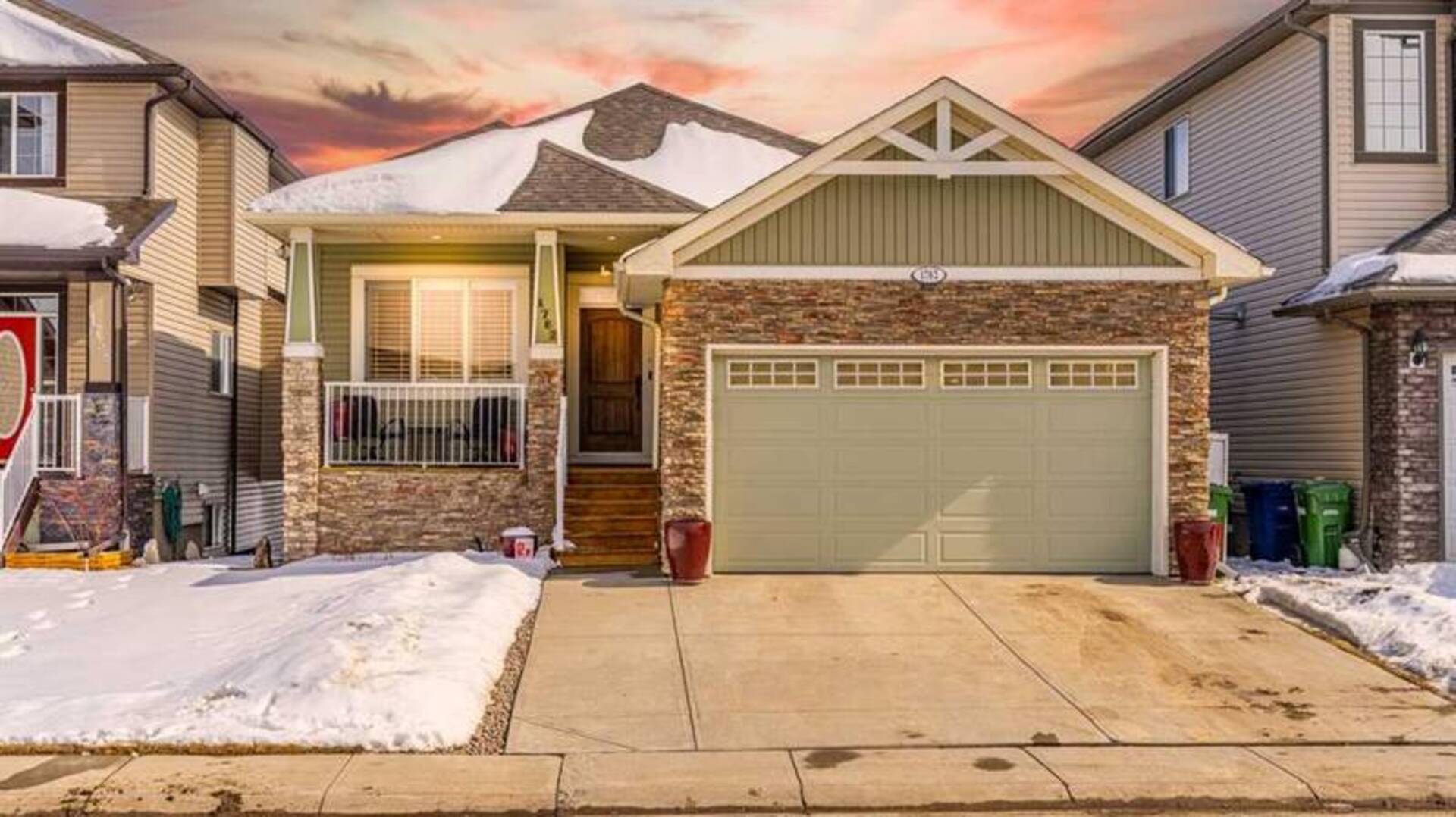 1762 Baywater Street SW Airdrie