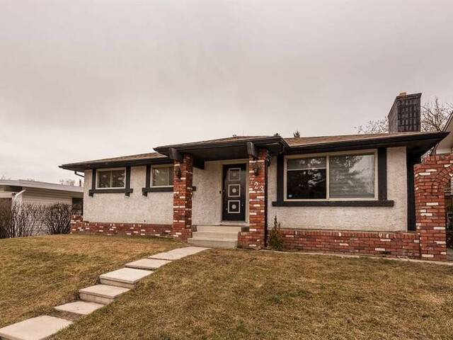 723 Cantrell Drive SW Calgary