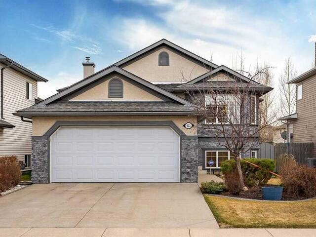 223 Stonegate Close NW Airdrie