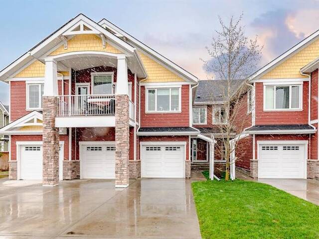 302, 2400 Ravenswood View SE Airdrie