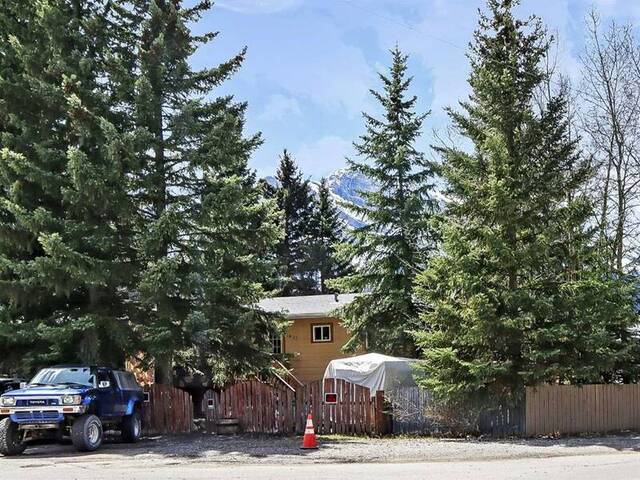 1621 1st Avenue Canmore