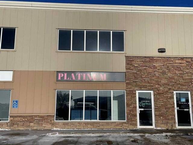 105, 10136 128 Avenue Grande Prairie