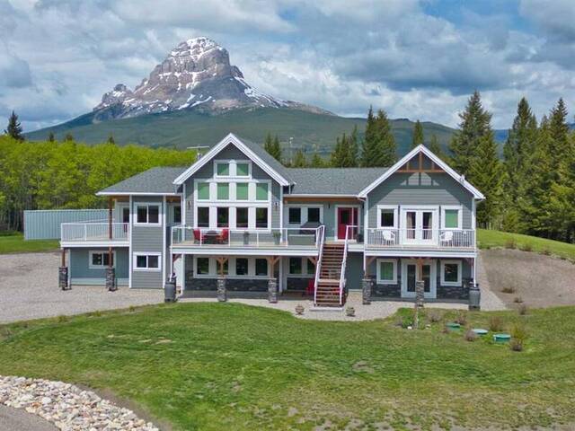 2301 Tecumseh Road Rural Crowsnest Pass