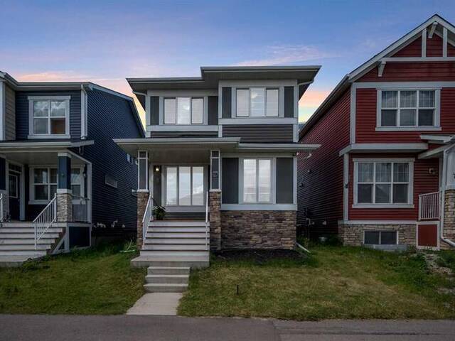 726 Redstone Drive NE Calgary