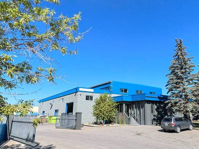 5715 35 Street SE Calgary