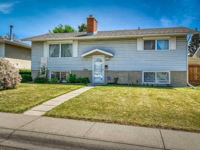 56 Huntwick Way NE Calgary