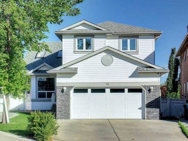 70 Tuscarora Way NW Calgary