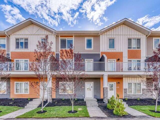 228 Creekstone Drive SW Calgary