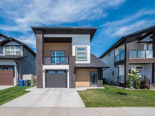 167 Ellington Crescent Red Deer