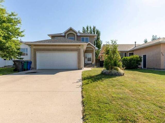 752 Red Crow Boulevard W Lethbridge