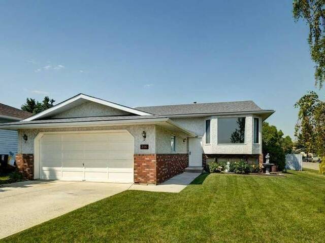 216 Slade Drive Nanton