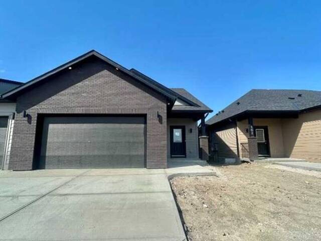 200, 15 Coopersfield Link SW Airdrie