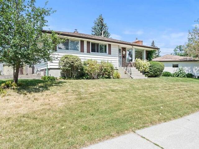 16 Trafford Place NW Calgary