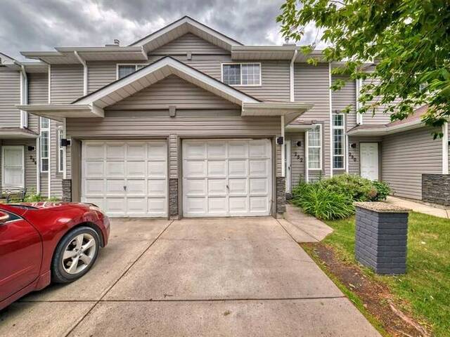 252 Shawinigan Drive SW Calgary