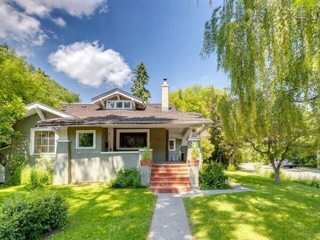 302 38 Avenue SW Calgary