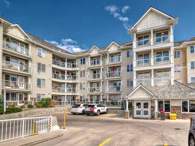 422, 500 Rocky Vista Gardens NW Calgary