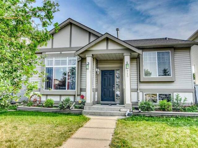 713 Willowbrook Road NW Airdrie